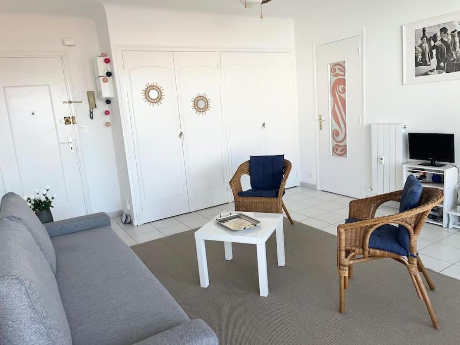 Hendaye Plage Charmant Studio 2Pers Avec Grande Terrasse Vue Mer Eksteriør bilde